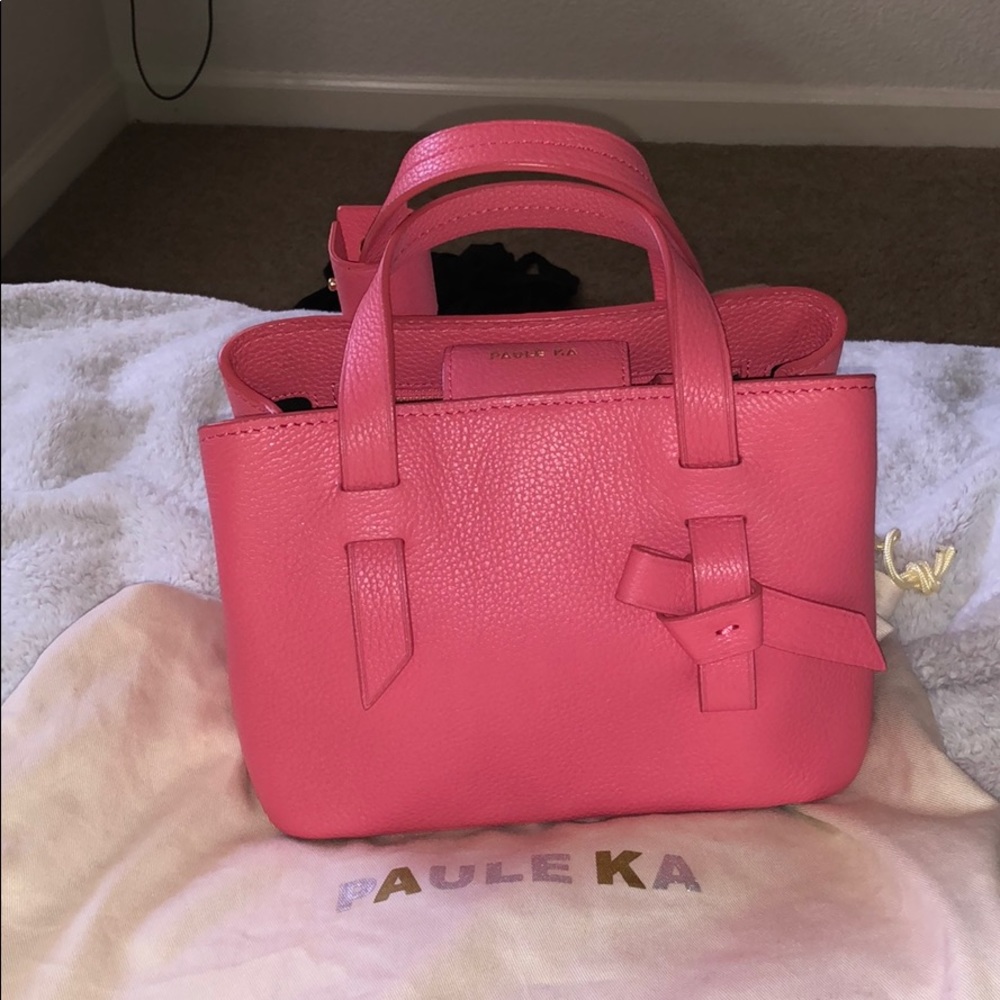 Pink Paule ka bag
